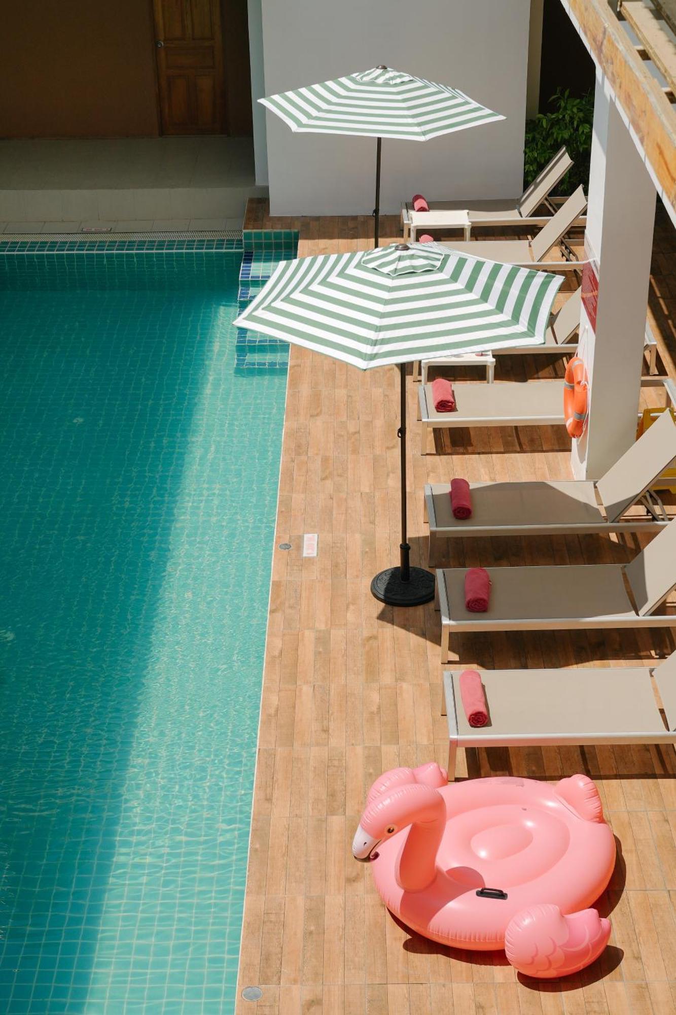 Nonnee Hotel Kata Beach  Exterior photo
