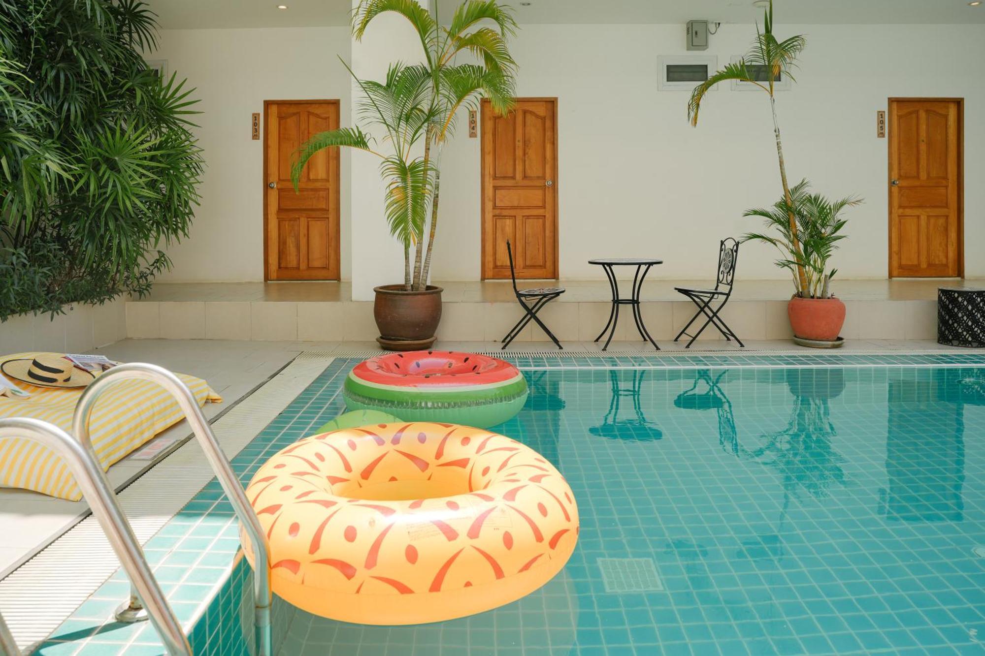Nonnee Hotel Kata Beach  Exterior photo