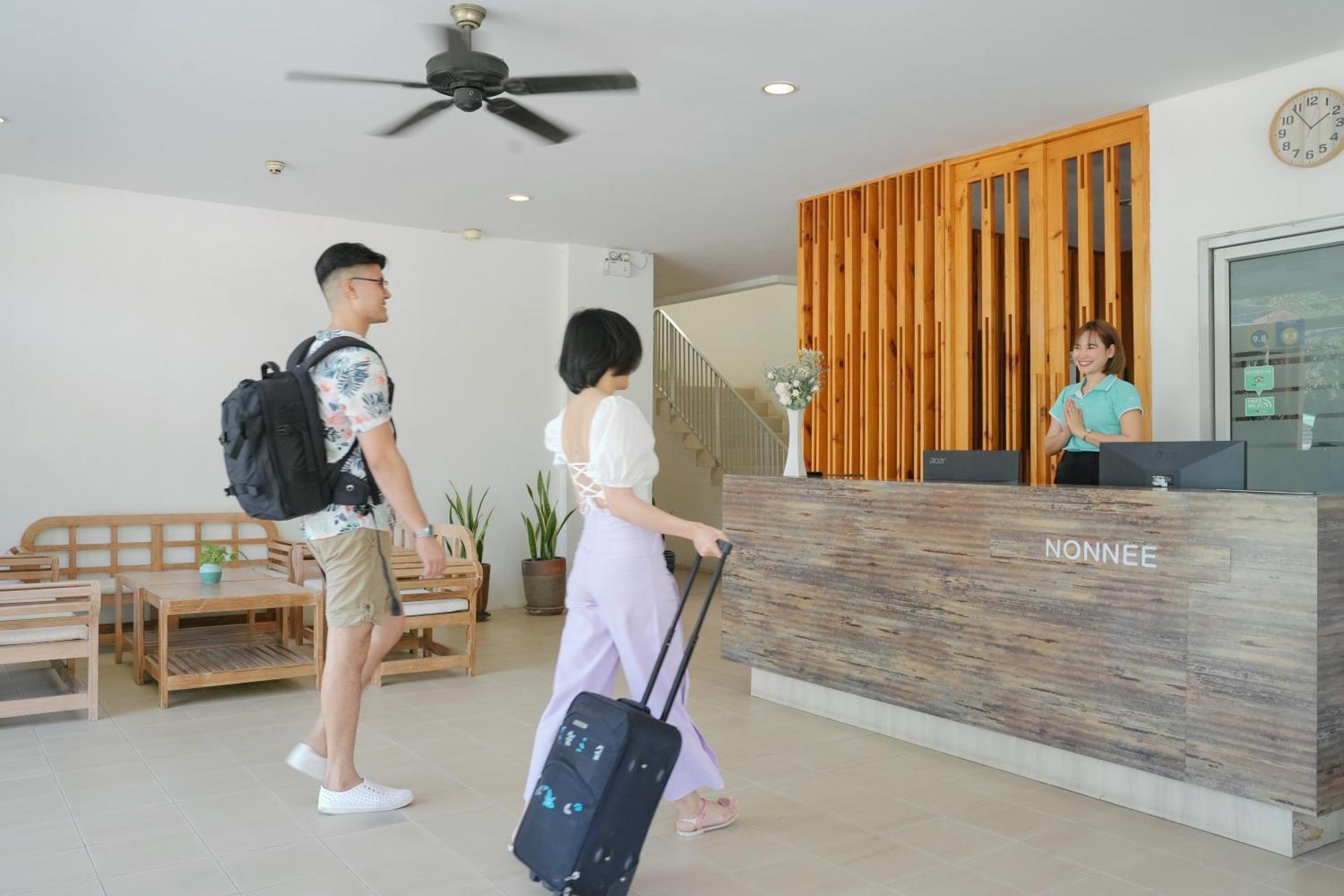 Nonnee Hotel Kata Beach  Exterior photo